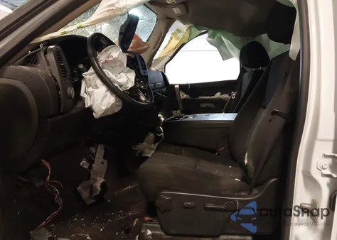 2010 Chevrolet Silverado 1500 Lt z USA, uszkodzony, nr VIN 3GCRKSE38AG197478